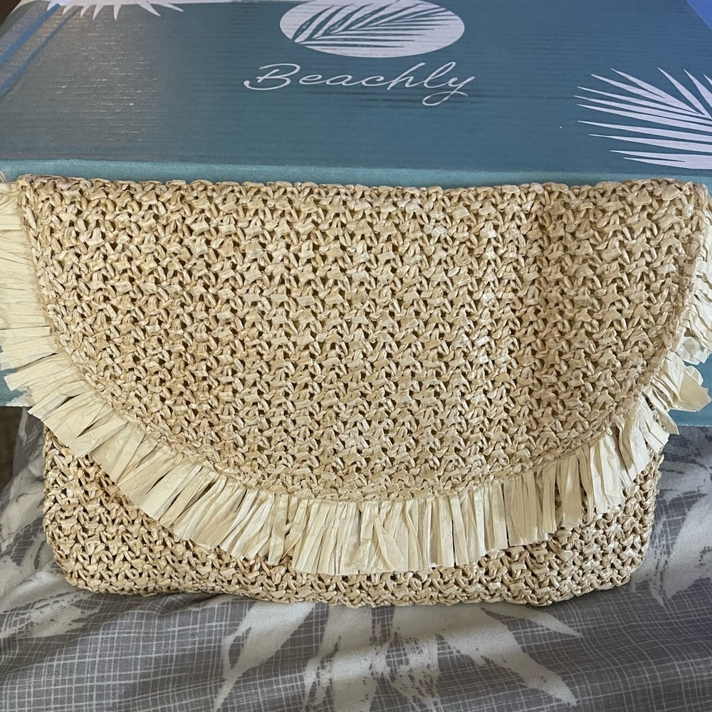 Beachly North Shore Clutch